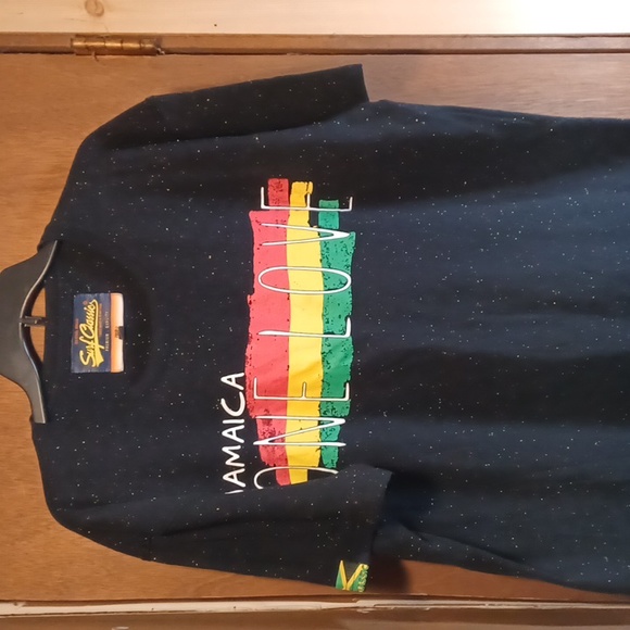 Jamaica 🇯🇲  One Love Tee - Picture 1 of 7
